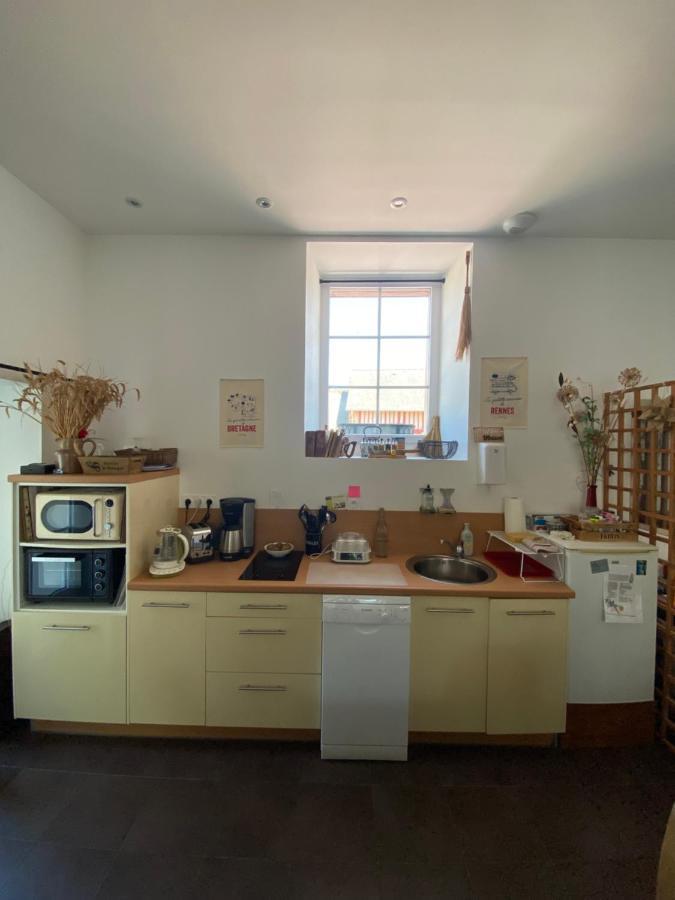 La Metairie Bed and Breakfast Domloup Rum bild